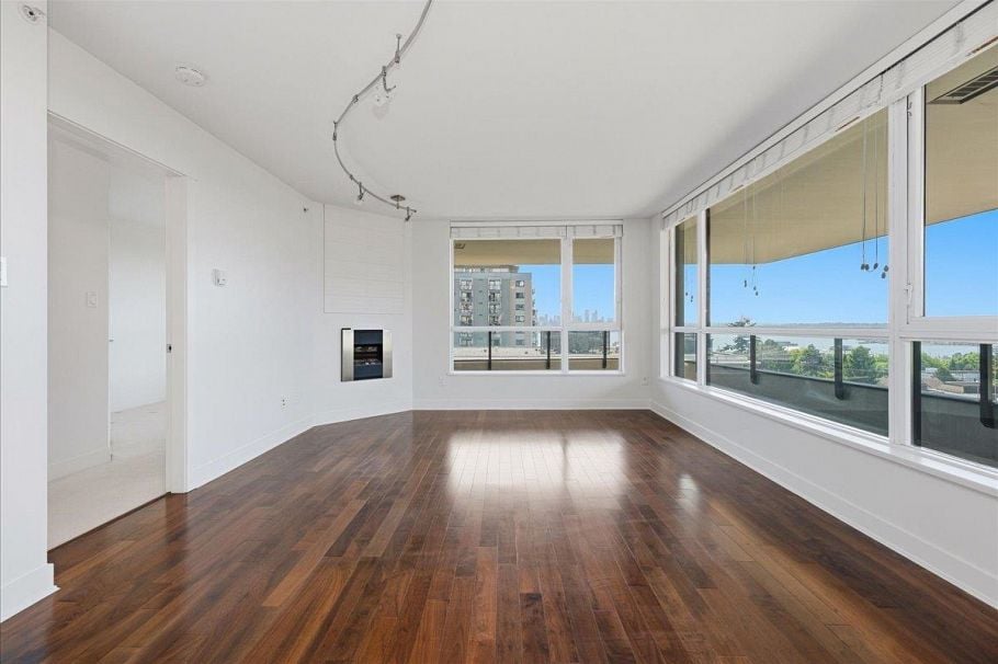 709 160 W 3rd Street North Vancouver, BC - 14