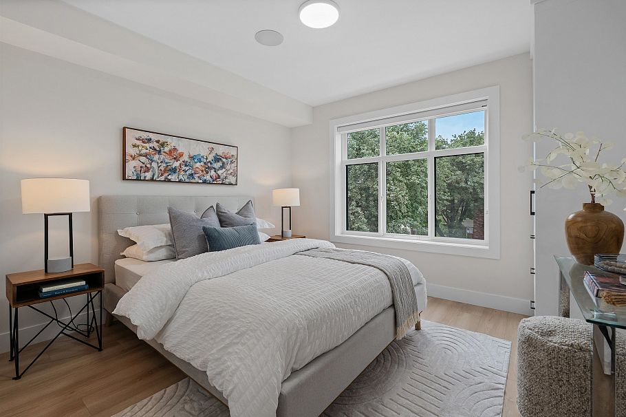 2371 Adanac Street Vancouver, BC - 16