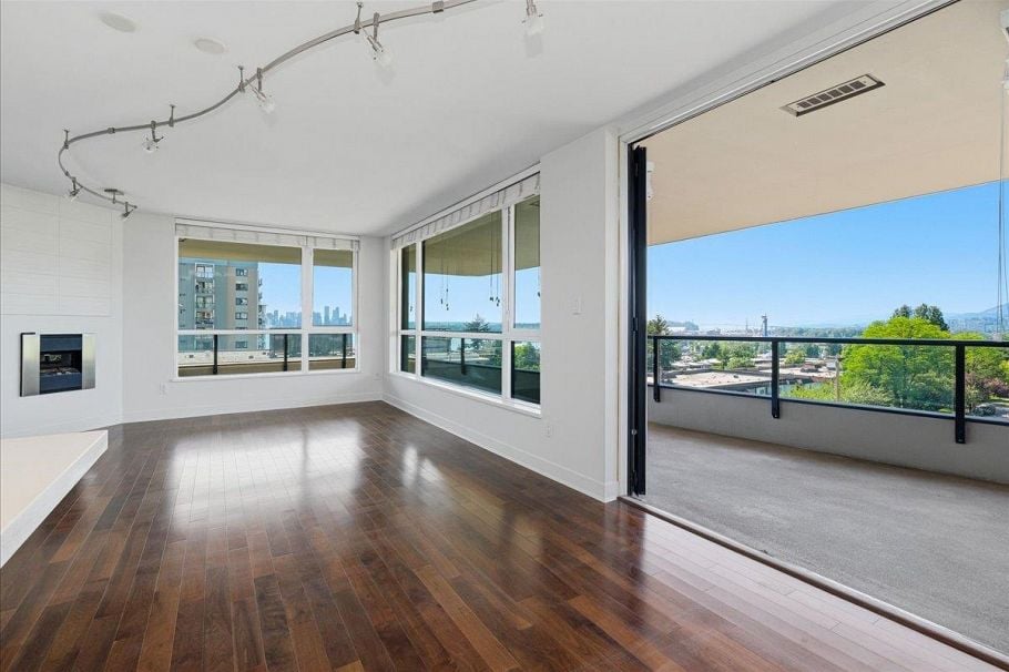 709 160 W 3rd Street North Vancouver, BC - 11