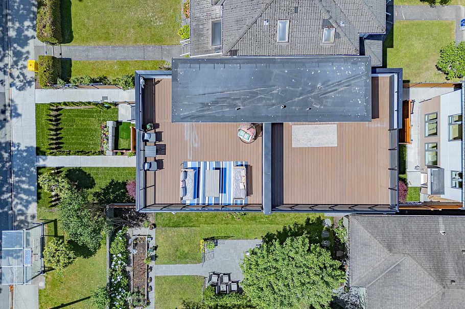 2 2893 Eton Street Vancouver, BC - 25