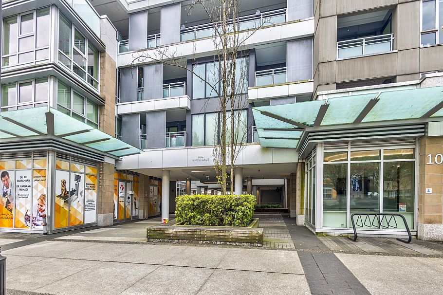 402 1061 Marine Drive North Vancouver, BC - 34