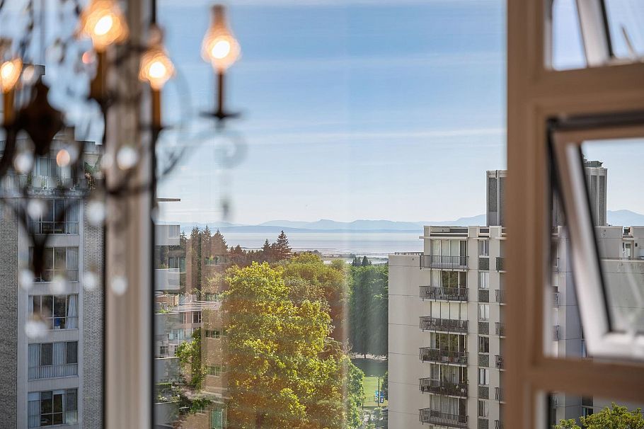 901 2350 W 39th Avenue Vancouver, BC - 9