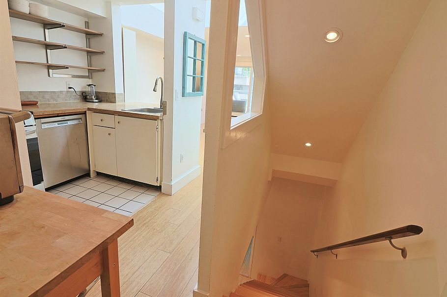 21 1345 W 4th Avenue Vancouver, BC - 7