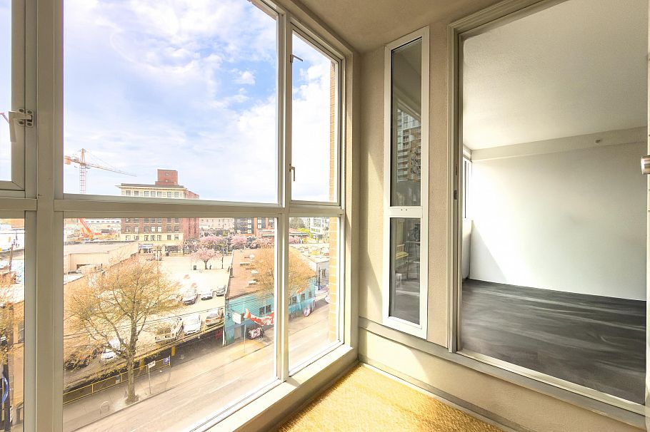 603 288 E 8th Avenue Vancouver, BC - 5