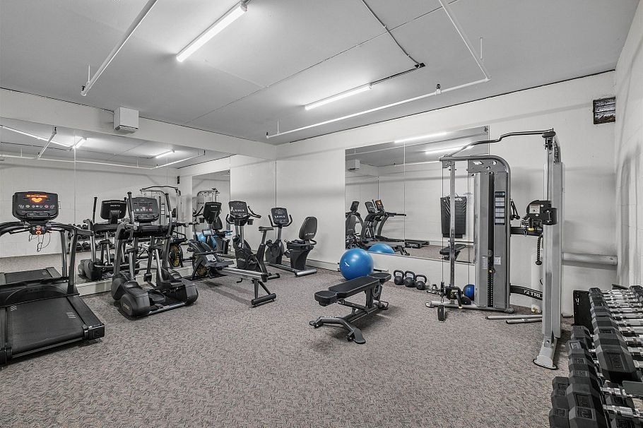 1205 110 W 4th Street North Vancouver, BC - 24