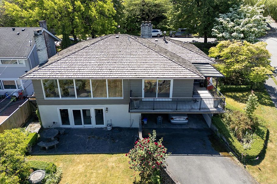 2291 W 32nd Avenue Vancouver, BC - 23