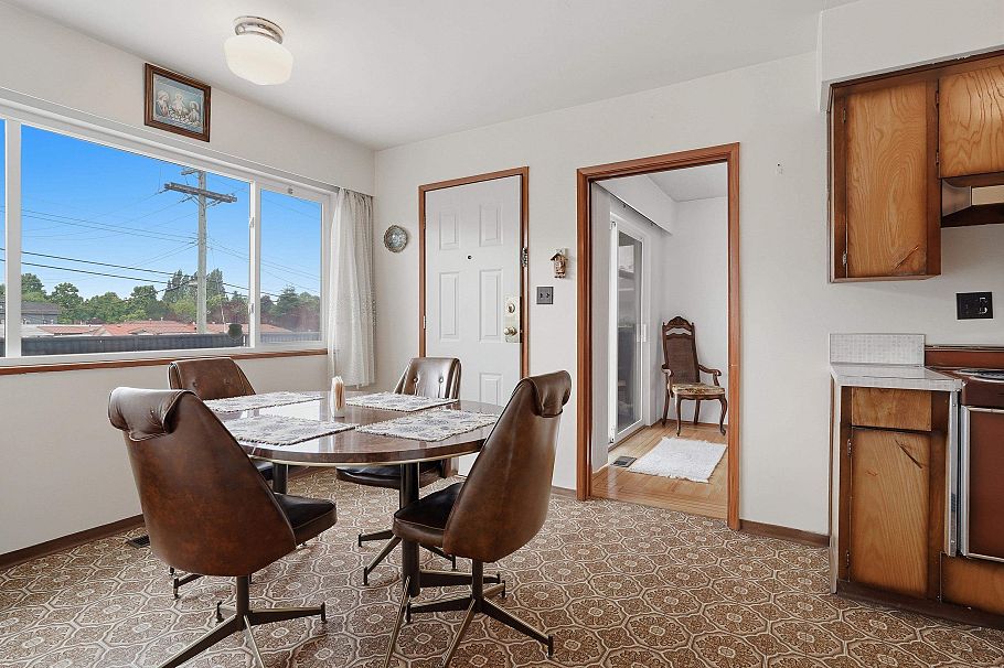 3063 Renfrew Street Vancouver, BC - 14