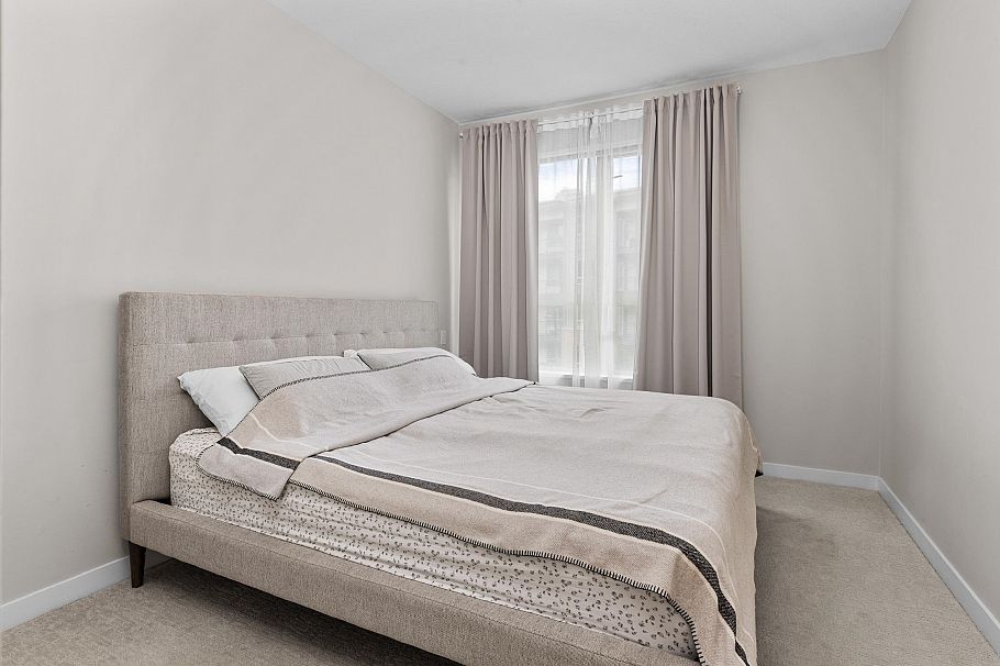 212 2663 Library Lane North Vancouver, BC - 14