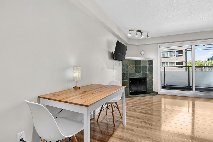 102 3788 W 10th Avenue Vancouver, BC - 13
