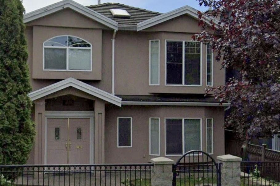 552 E 50th Avenue Vancouver, BC - 1