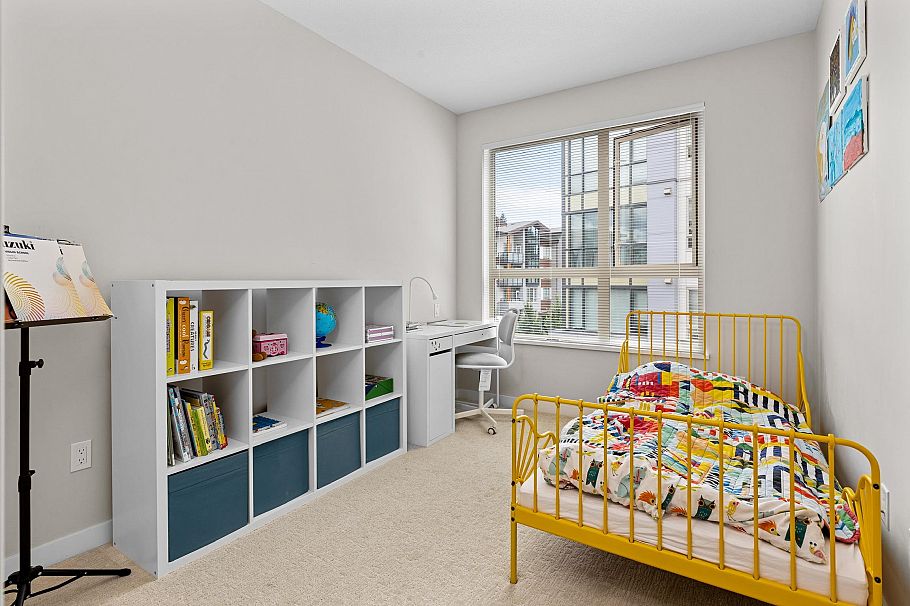 212 2663 Library Lane North Vancouver, BC - 22