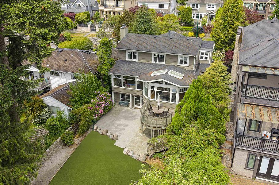 3862 W 38th Avenue Vancouver, BC - 33