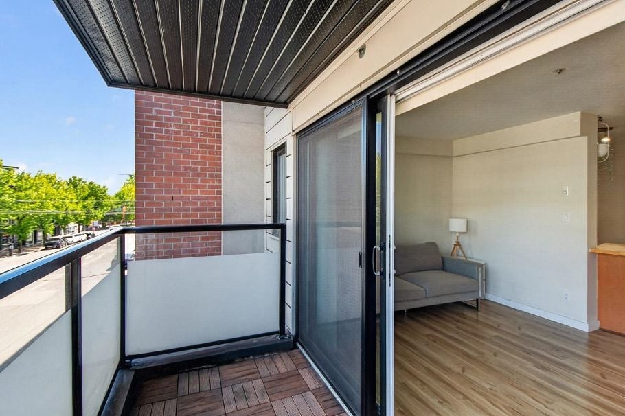 102 3788 W 10th Avenue Vancouver, BC - 19