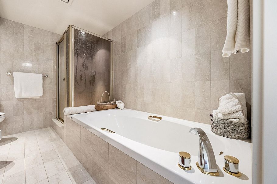 901 2350 W 39th Avenue Vancouver, BC - 21