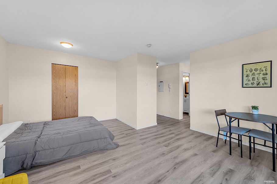303 1296 W 70th Avenue Vancouver, BC - 7