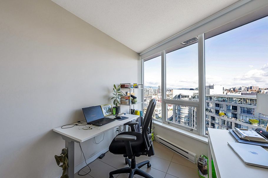 1209 445 W 2nd Avenue Vancouver, BC - 5