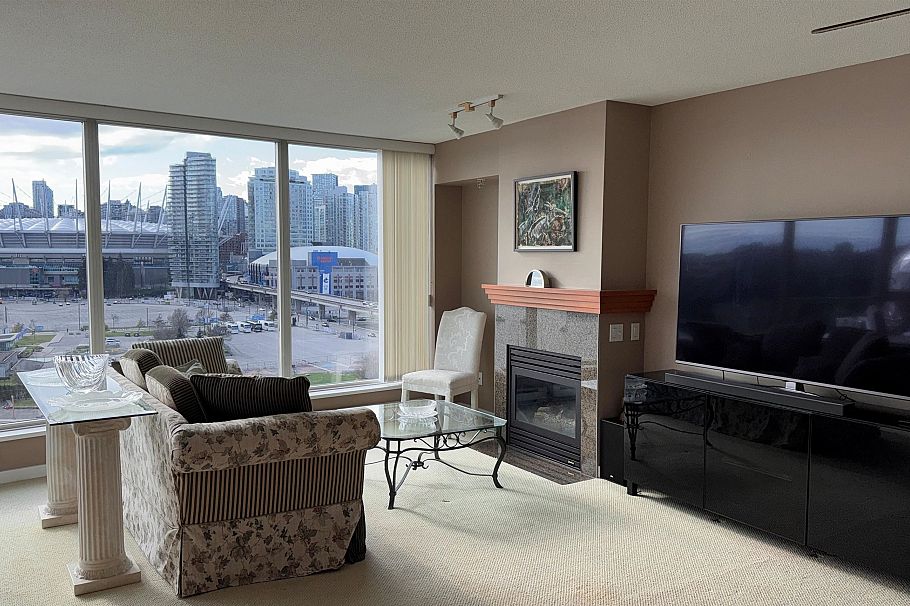 1305 120 Milross Avenue Vancouver, BC - 7
