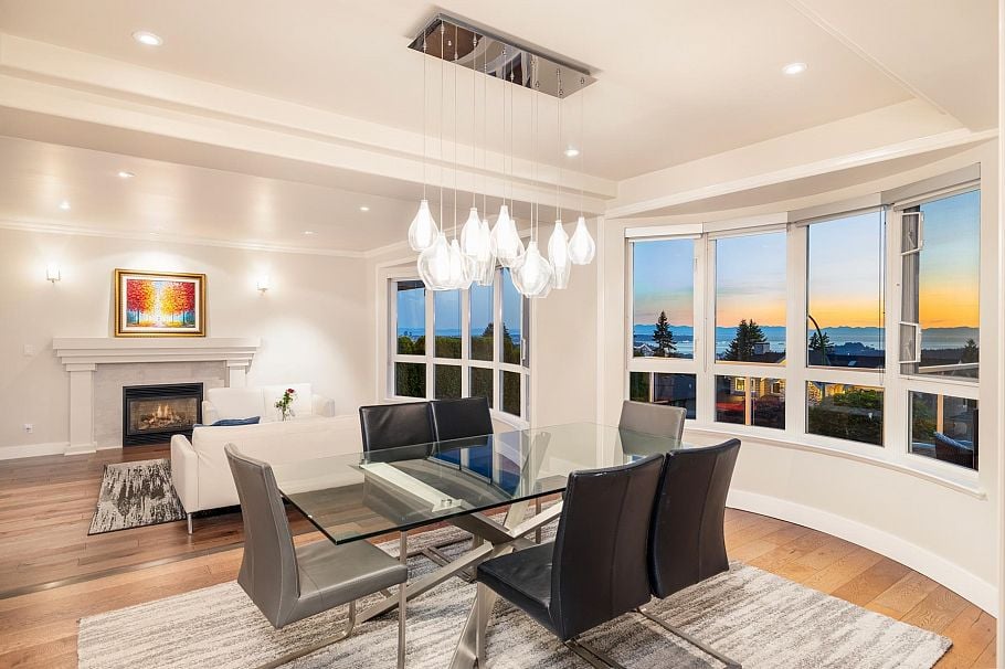 4350 Starlight Way North Vancouver, BC - 12