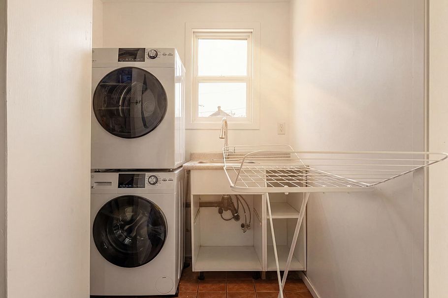 1746 William Street Vancouver, BC - 20