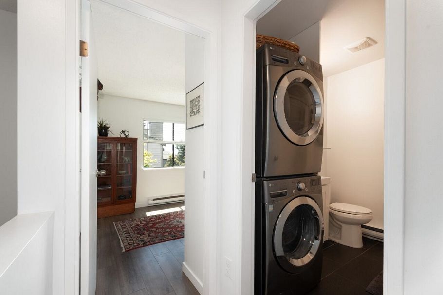 10 230 W 14 Street North Vancouver, BC - 16
