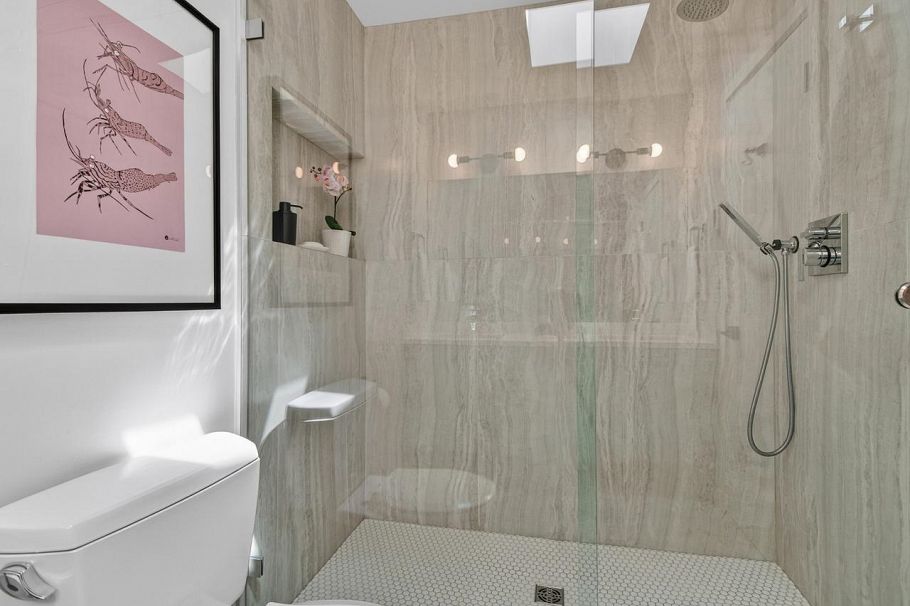 3096 Quebec Street Vancouver, BC - 23