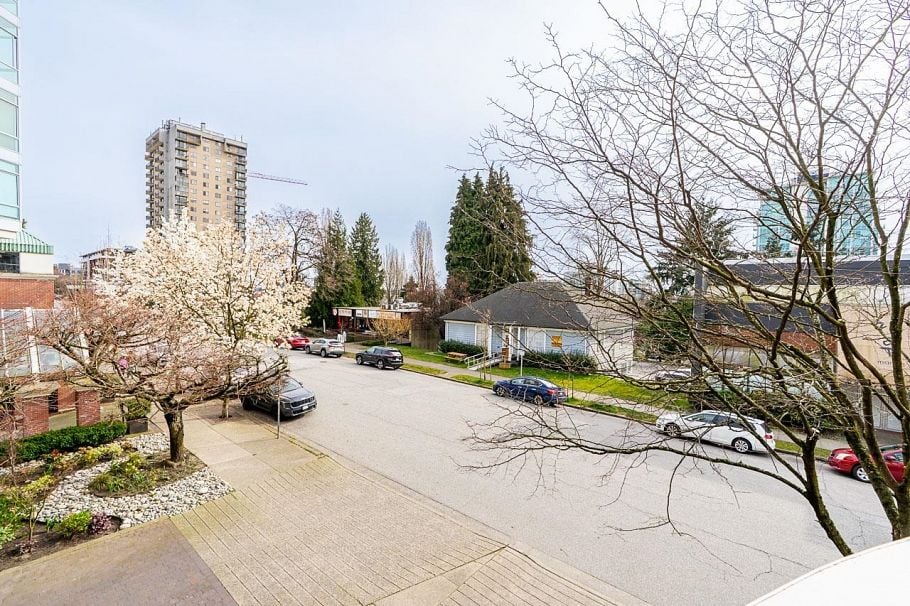101 120 E 2nd Street North Vancouver, BC - 36
