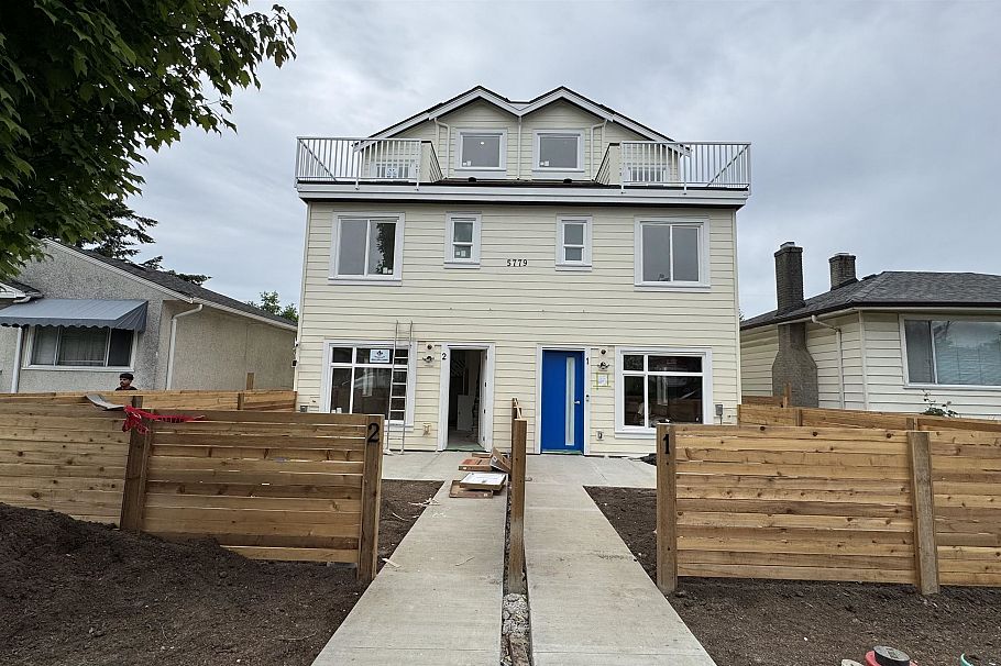 1 5779 Clarendon Street Vancouver, BC - 1