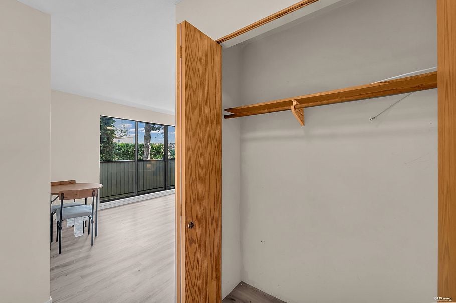 303 1296 W 70th Avenue Vancouver, BC - 14