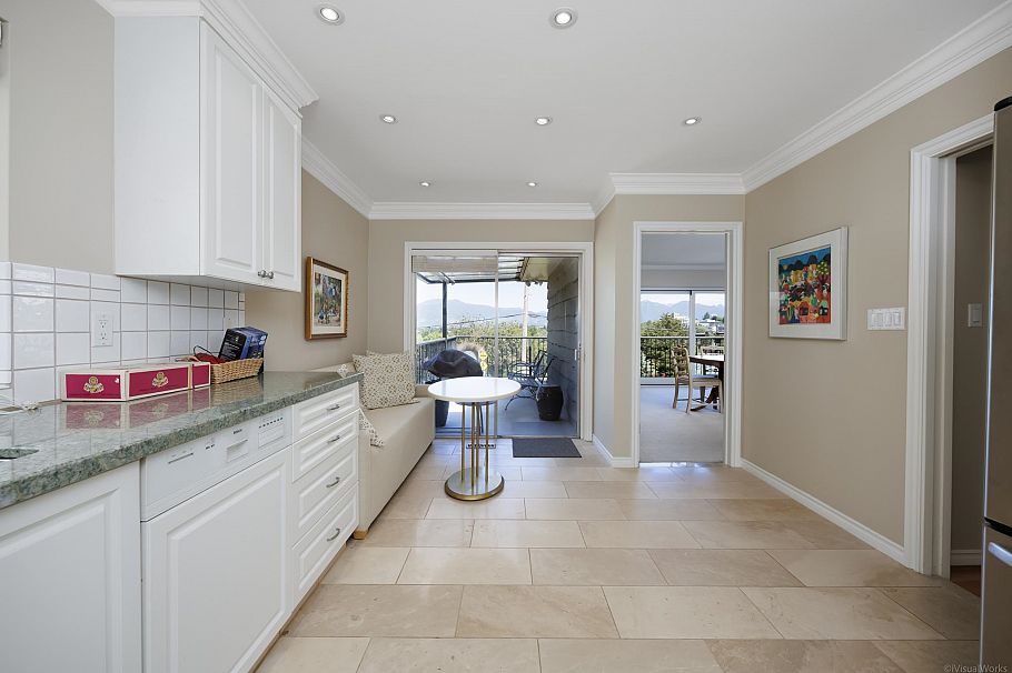 2291 W 32nd Avenue Vancouver, BC - 12