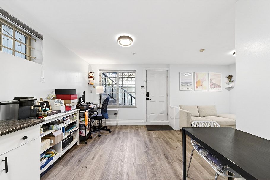 535 E 53rd Avenue Vancouver, BC - 28