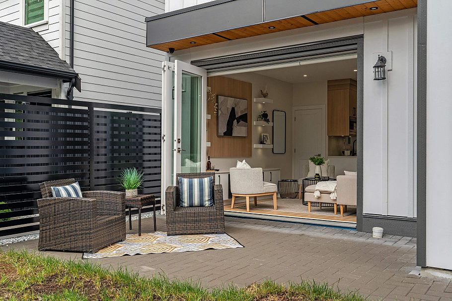 2371 Adanac Street Vancouver, BC - 13