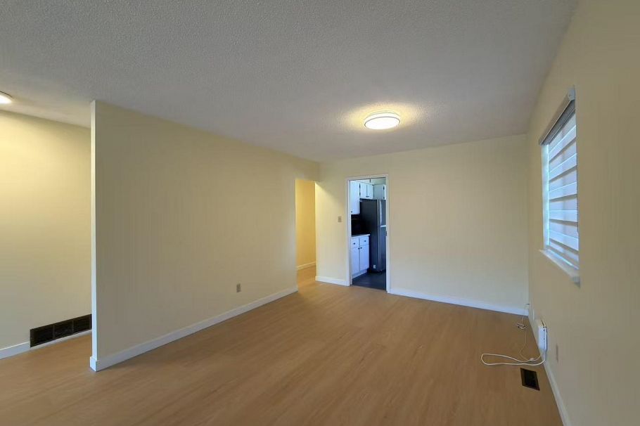 2175 E 54 AVENUE, Vancouver BC V5P 1Y5 Vancouver, BC - 19