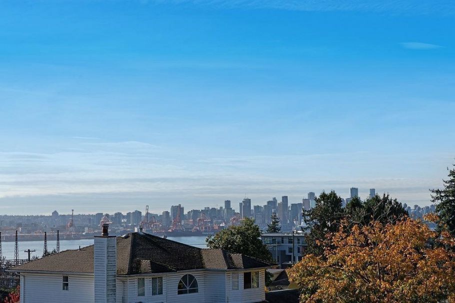 504 E 5th Street North Vancouver, BC - 30