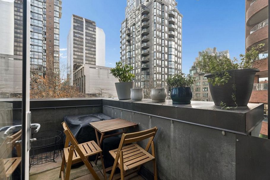 402 1102 Hornby Street Vancouver, BC - 19