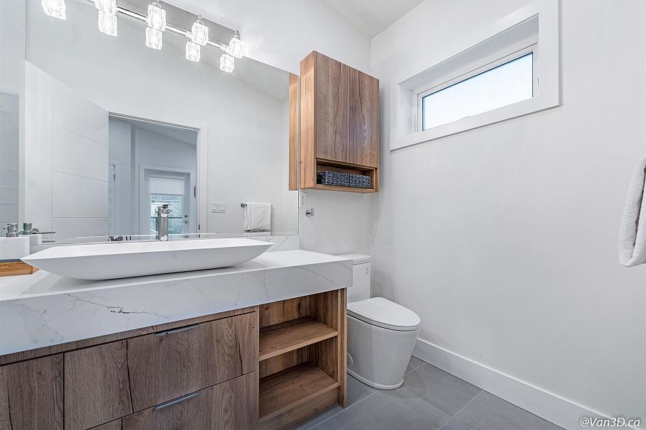 2 369 E 16th Avenue Vancouver, BC - 15