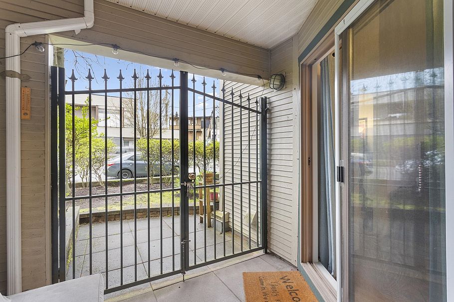104 688 E 16th Avenue Vancouver, BC - 30