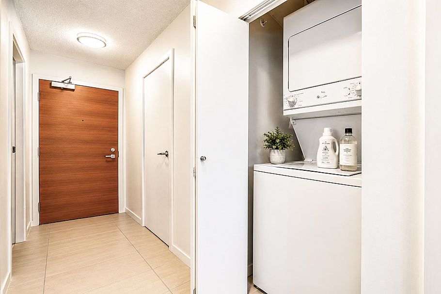 1405 909 Mainland Street Vancouver, BC - 13