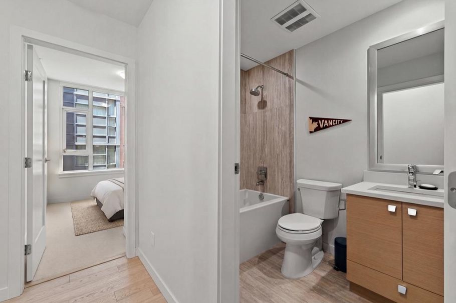 308 2565 Maple Street Vancouver, BC - 14