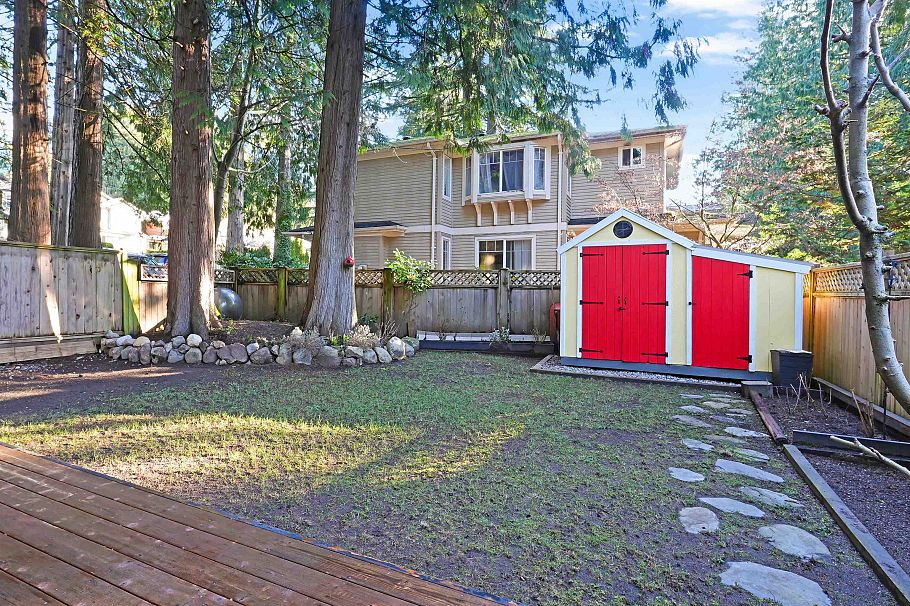 4990 Capilano Road North Vancouver, BC - 9