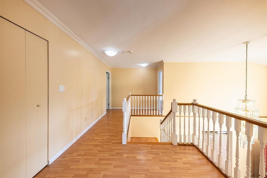 3979 W 33rd Avenue Vancouver, BC - 25