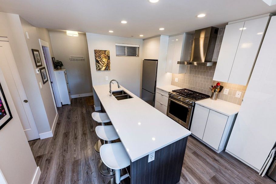 503 1496 Charlotte Road North Vancouver, BC - 10