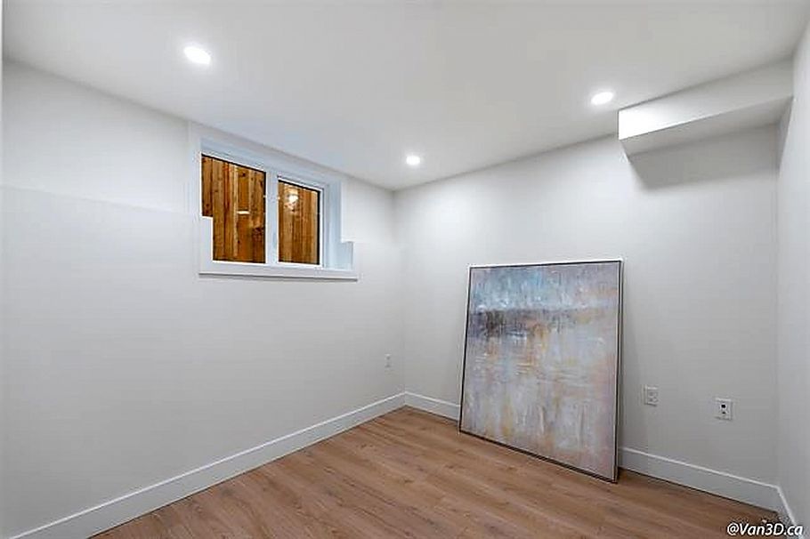 2 369 E 16th Avenue Vancouver, BC - 20