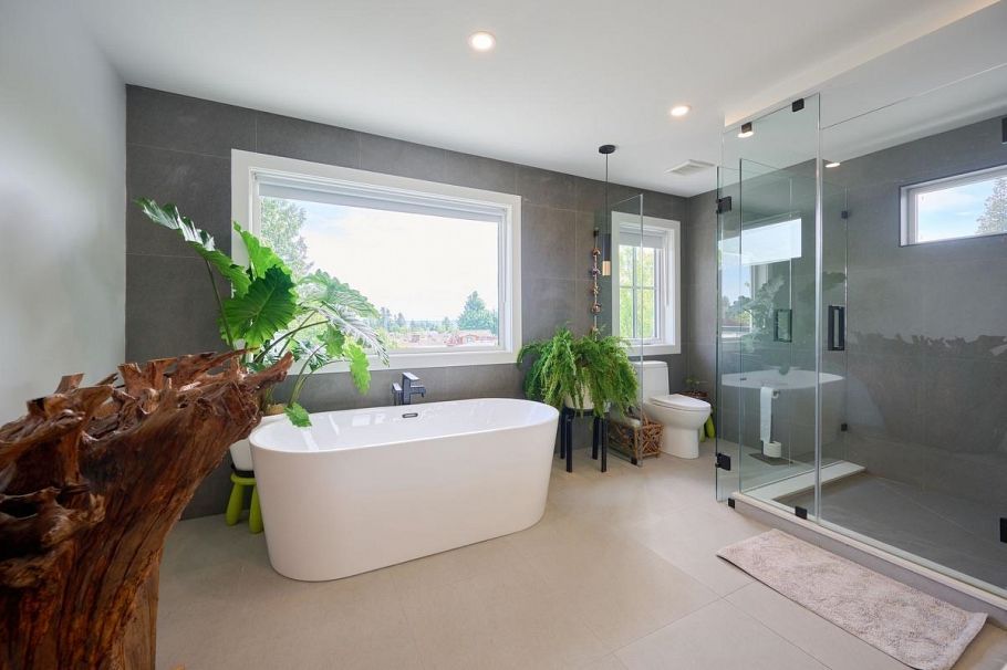 449 E 15th Street North Vancouver, BC - 17
