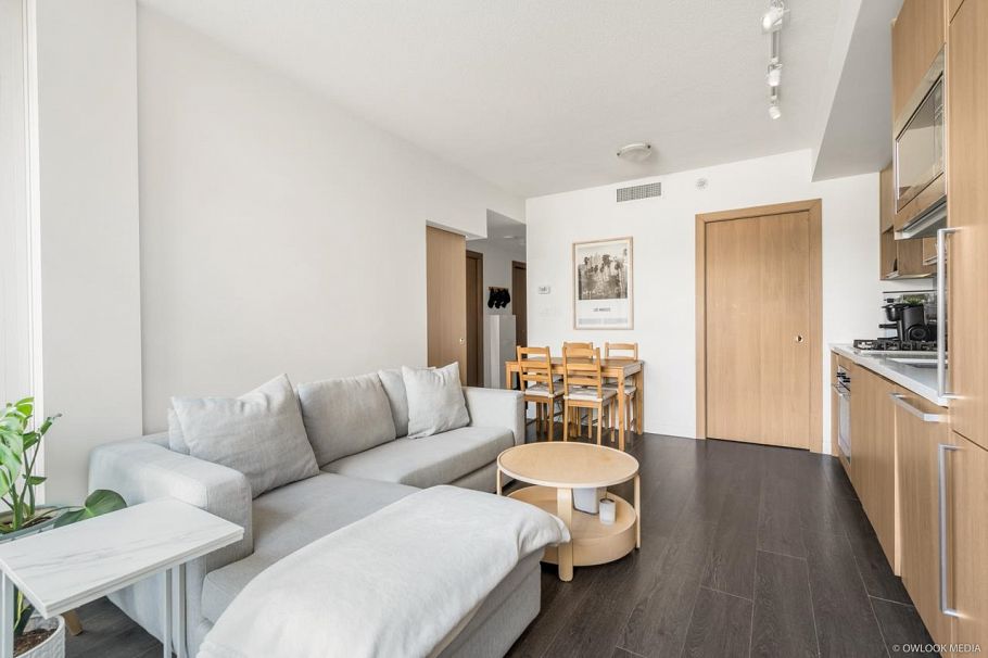 1523 68 Smithe Street Vancouver, BC - 11