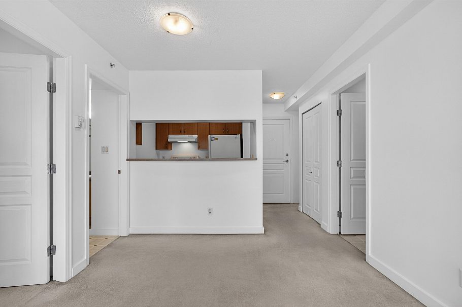 702 5288 Melbourne Street Vancouver, BC - 8