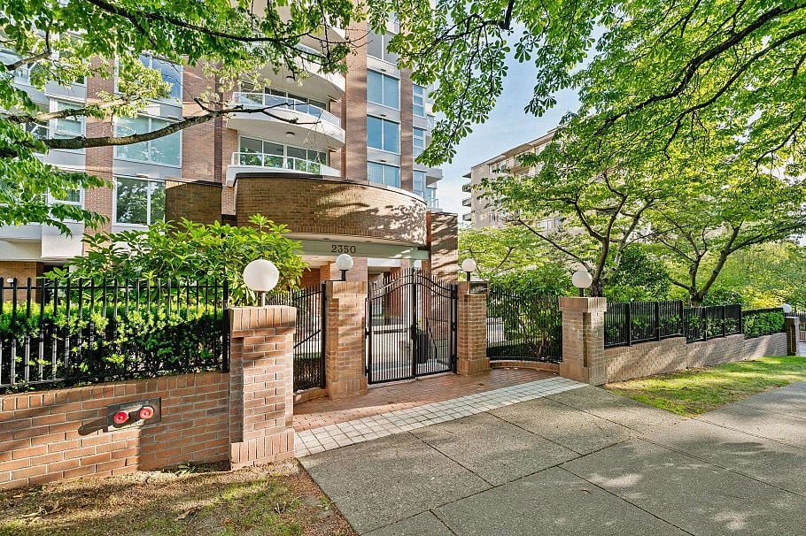 901 2350 W 39th Avenue Vancouver, BC - 33