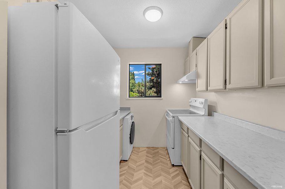 303 1296 W 70th Avenue Vancouver, BC - 10