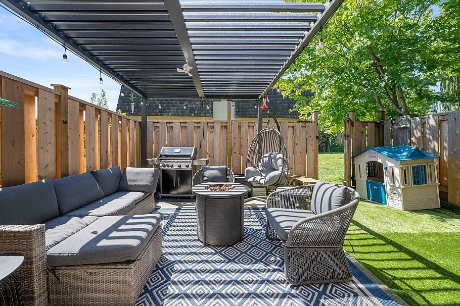 1206 Premier Street North Vancouver, BC - 15