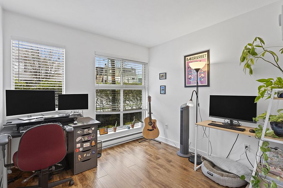 104 688 E 16th Avenue Vancouver, BC - 21
