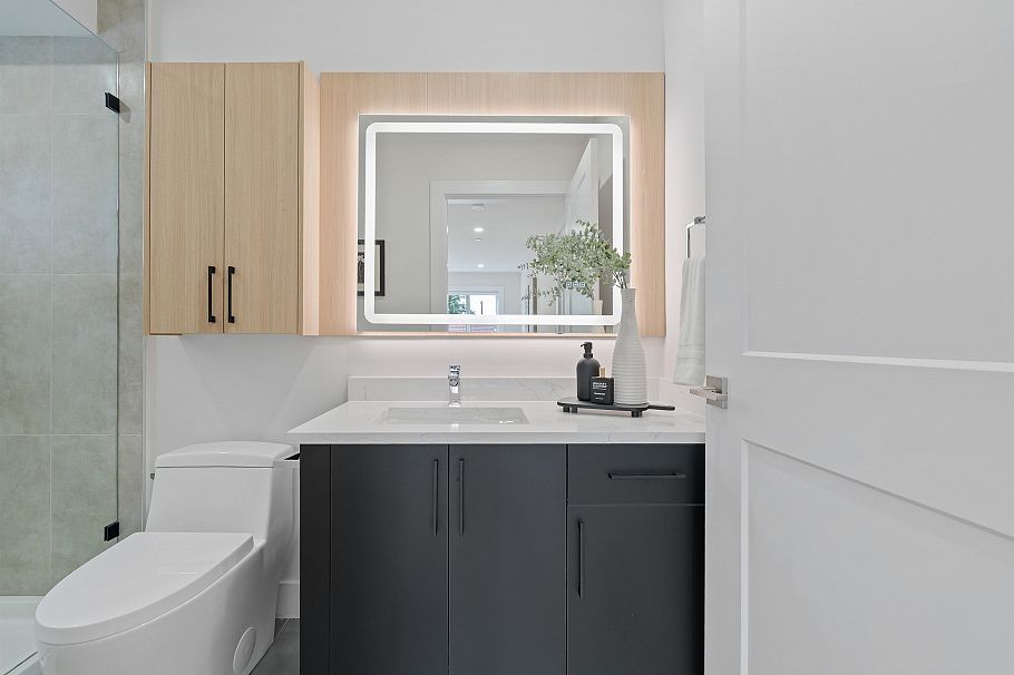 2371 Adanac Street Vancouver, BC - 17